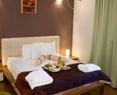 Phoenicia Apartments Baneasa Airport Bukarest Zimmer foto